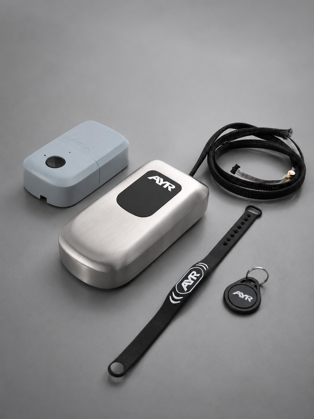 AYR V Lock | Seguridad inteligente para vehículos comerciales, sin llaves y con cierre automático