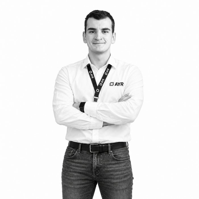 Pepe Madrid, Account Manager · AYR