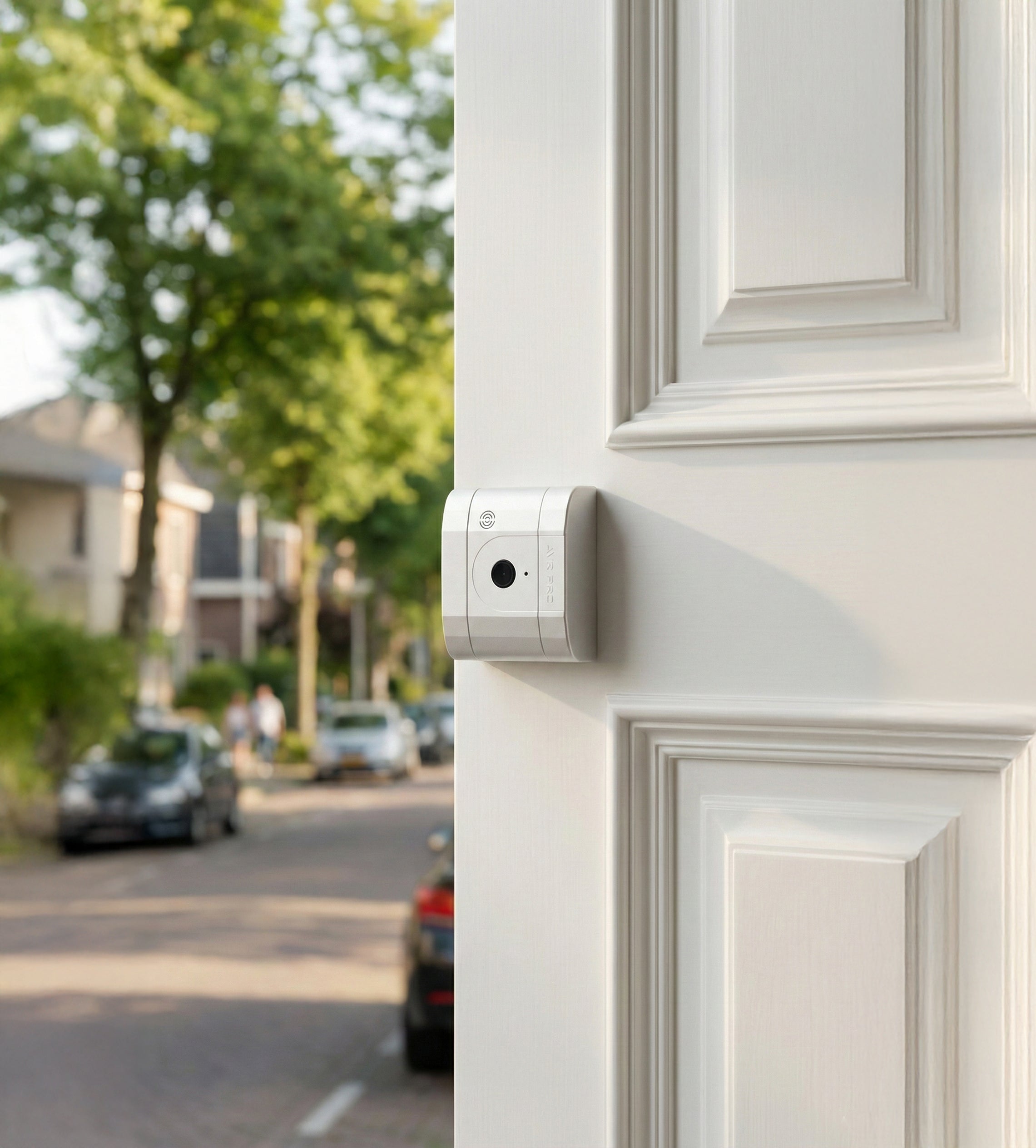 AYR Lock Pro instalada en una puerta